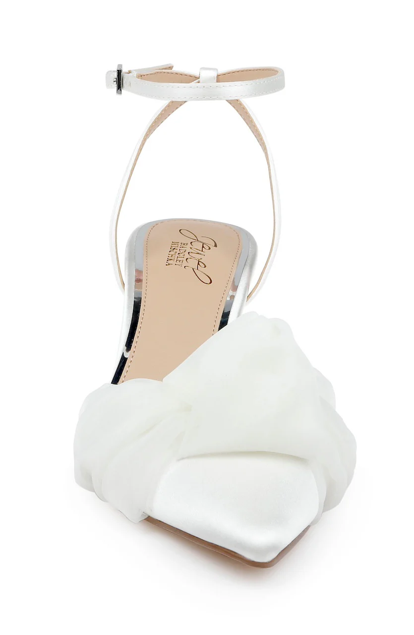 Favor Pointed Toe Kitten Heels - Image 11