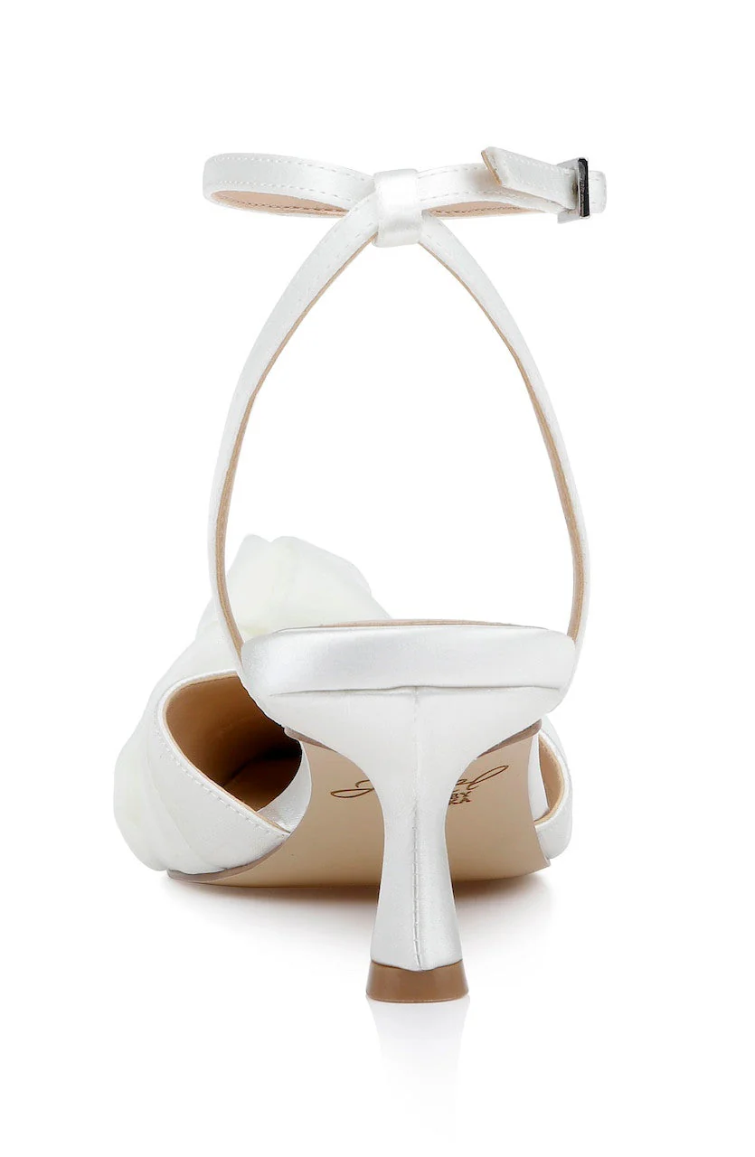 Favor Pointed Toe Kitten Heels - Image 114