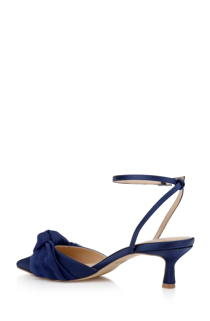 Favor Pointed Toe Kitten Heels - Image 3