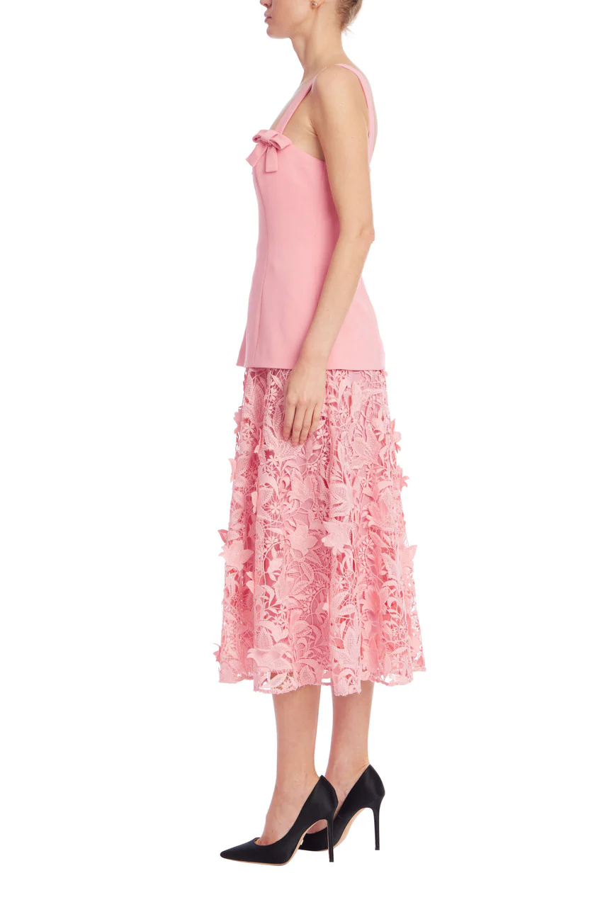 Fitted Bodice and Textured Lace Skirt Cocktail Dress - Image 5
