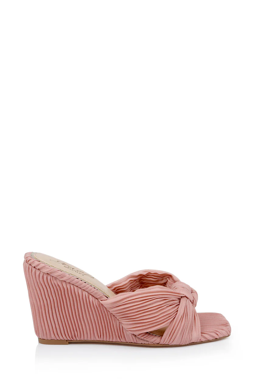 Hype Pleated Wedge Mule - Image 2
