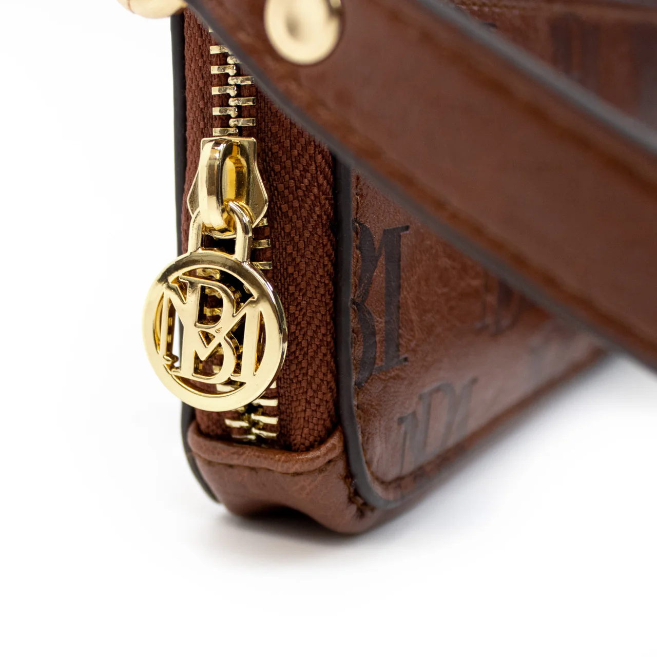Madalyn Vegan Leather Pouch Belt Bag - Image 4