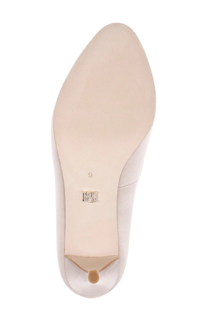 Omaria Satin Bow Pump - Image 12
